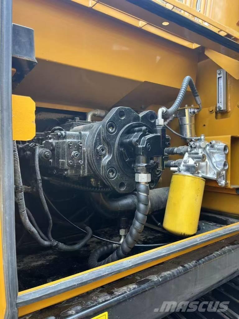 Sany SY215C Raupenbagger