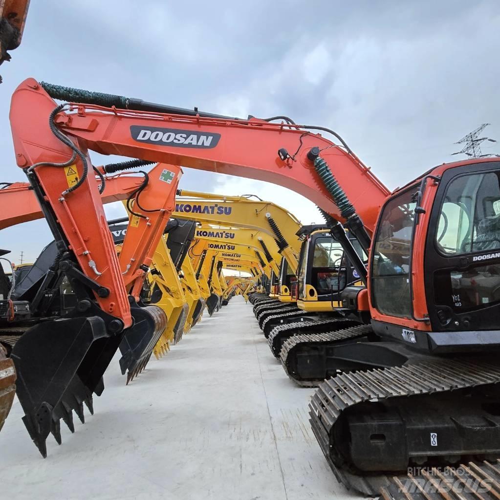 Doosan DX 225 LC Minibagger < 7t