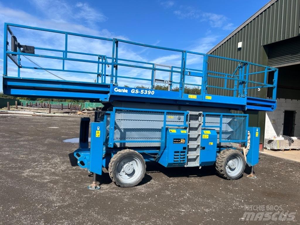 Genie GS 5390 RT Scheren-Arbeitsbühnen