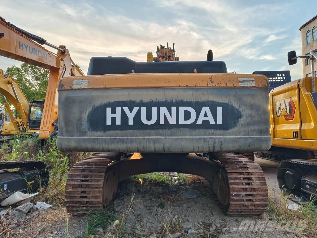 Hyundai R300LC-9S Raupenbagger