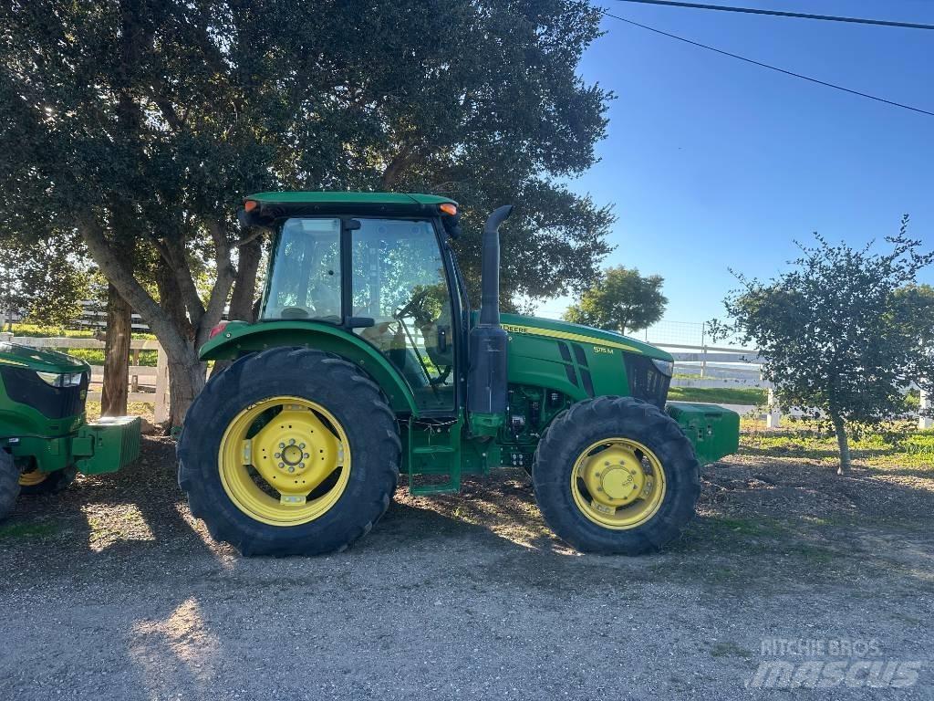 John Deere 5115 M Traktoren