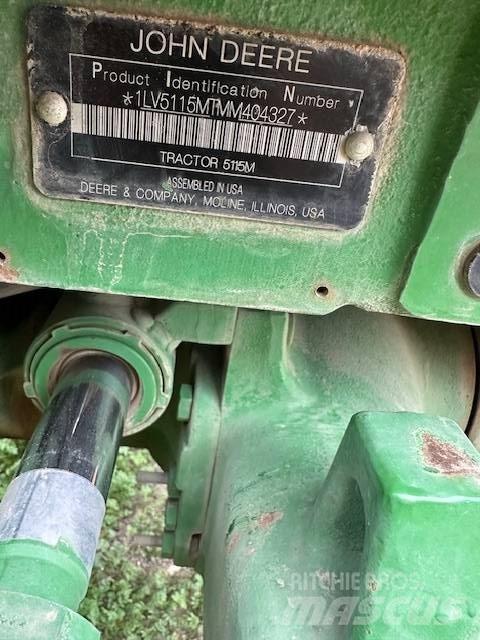 John Deere 5115 M Traktoren