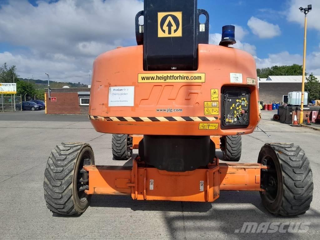 JLG 1500 SJ Teleskopbühnen