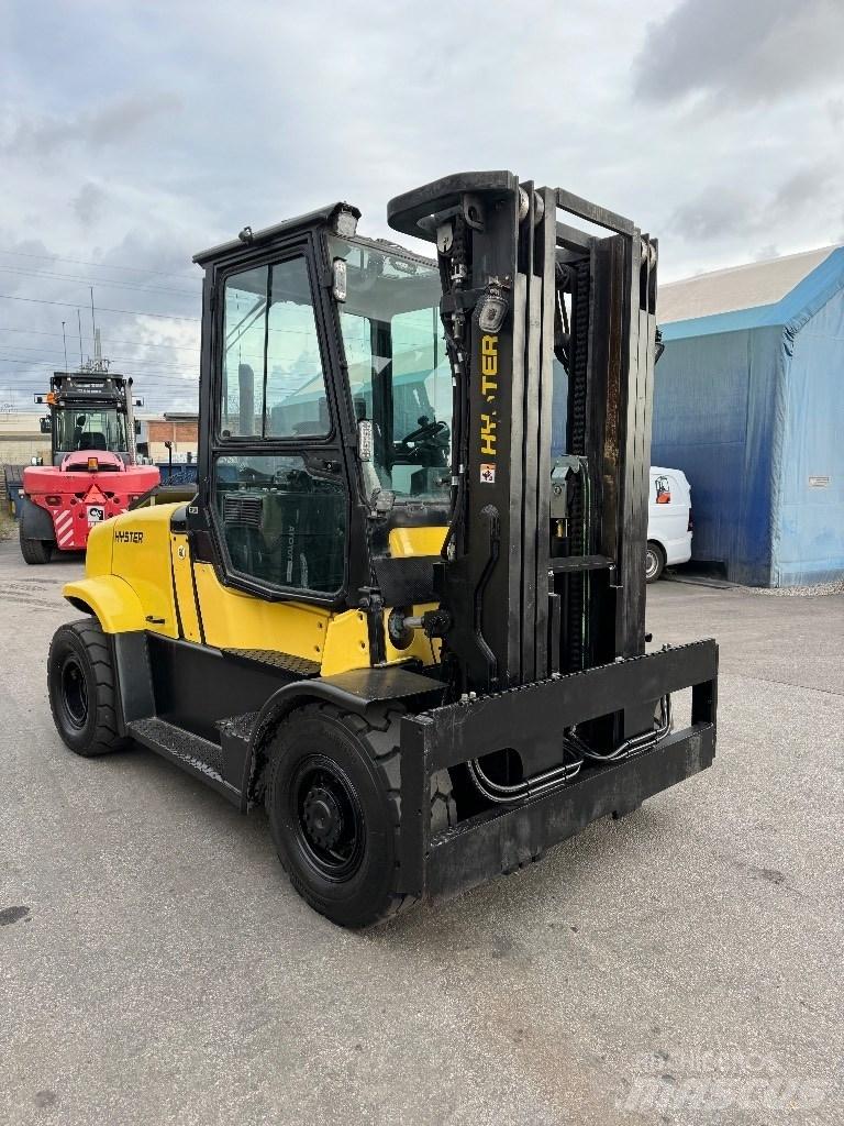 Hyster H8.0FT Diesel Stapler