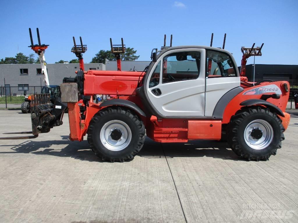 Manitou MT 1440 (157) Teleskoplader