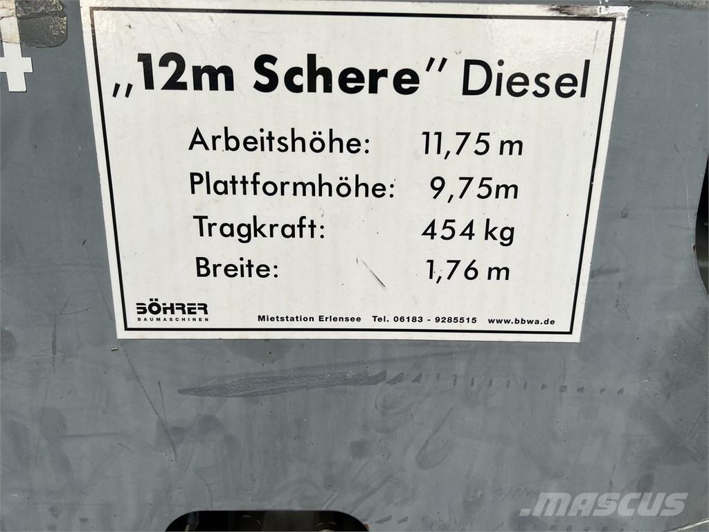 SkyJack SJ 6832 RT Scheren-Arbeitsbühnen