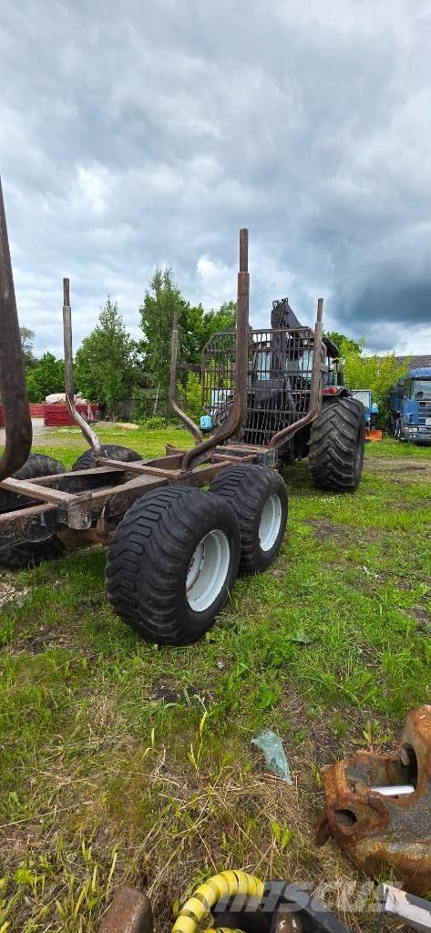 Valtra N 101 HT Stammholzschlepper