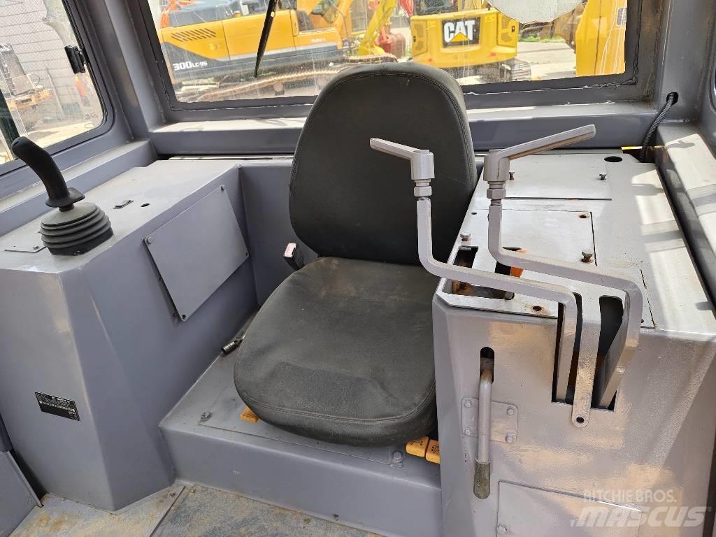 CAT D 7 G Grader