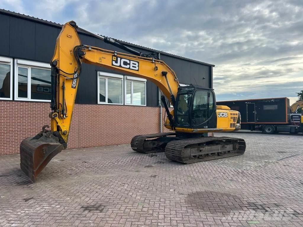 JCB JS220LC Raupenbagger