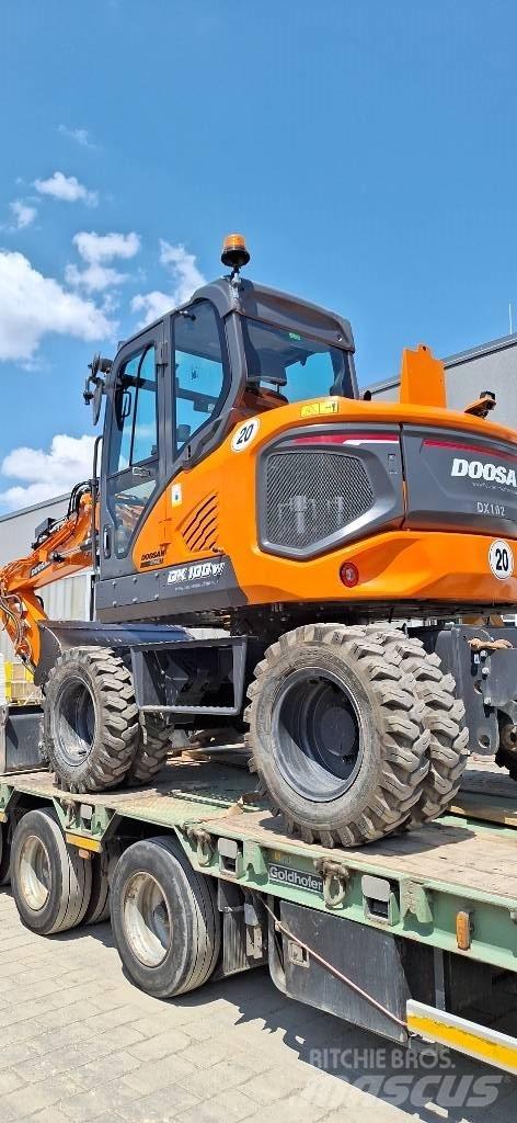 Doosan DX 100 W-7 Mobilbagger