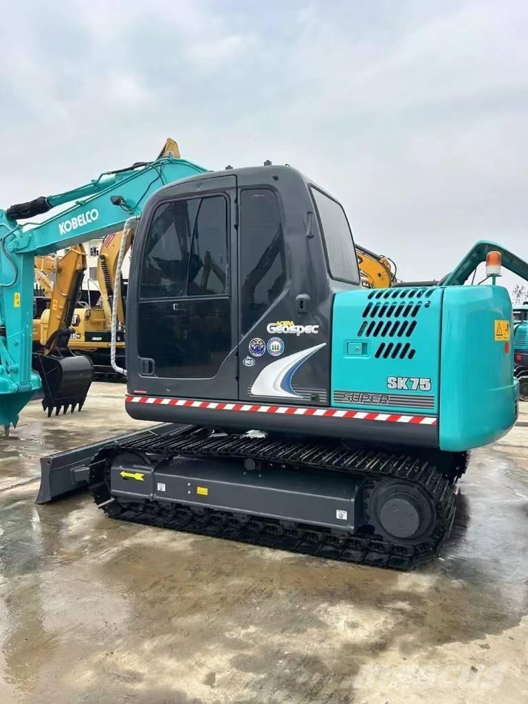 Kobelco SK 75 Raupenbagger