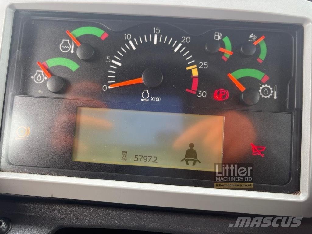 CAT 730 Dumper - Knickgelenk