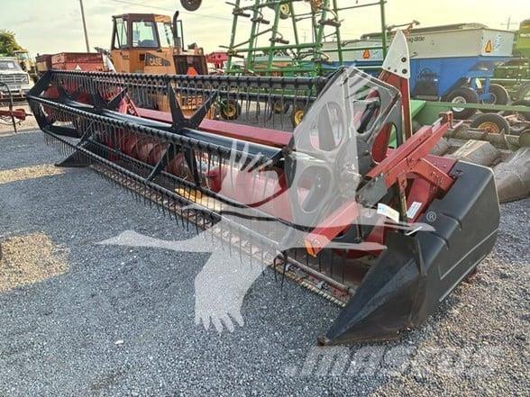 Case IH 1020 Erntevorsätze