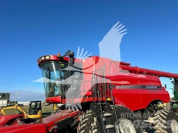 Case IH 7120 Mähdrescher