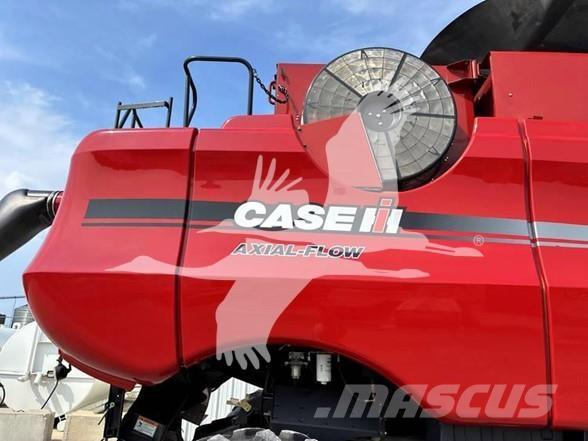 Case IH 8010 Mähdrescher