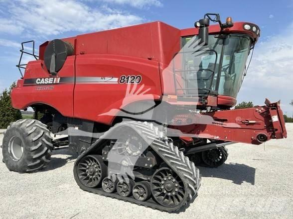 Case IH 8120 Mähdrescher