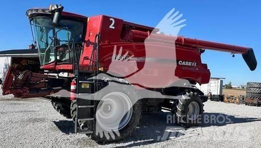 Case IH 8240 Mähdrescher