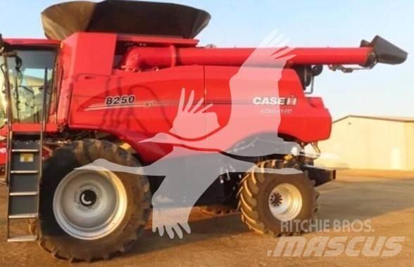 Case IH 8250 Mähdrescher