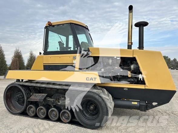 CAT CH65 Traktoren