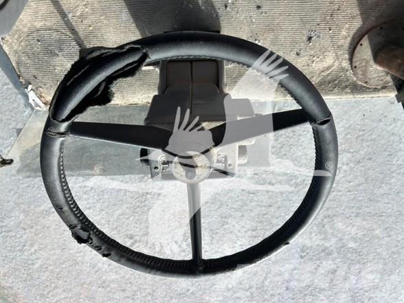 Gleaner R72 Mähdrescher