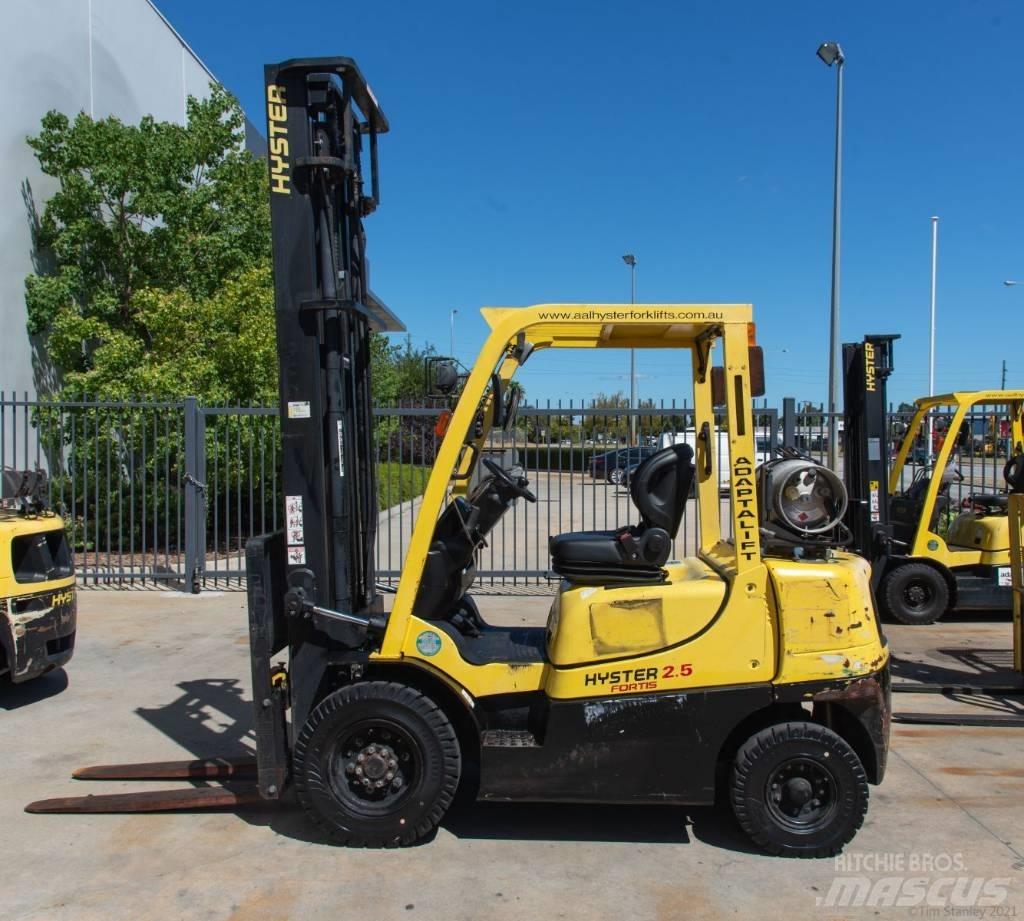 Hyster H2.50TX Gas Stapler