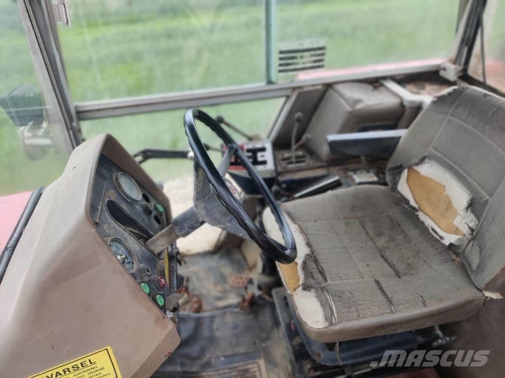 Massey Ferguson 2640 Traktoren
