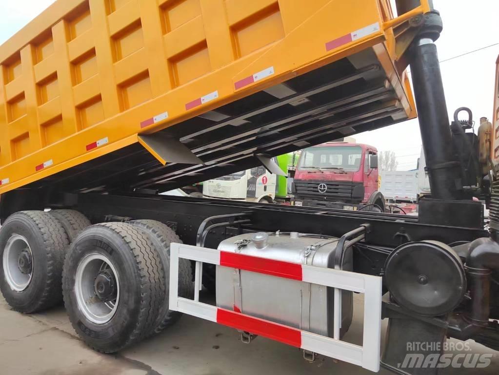 Shacman F3000 6x4 Kipper