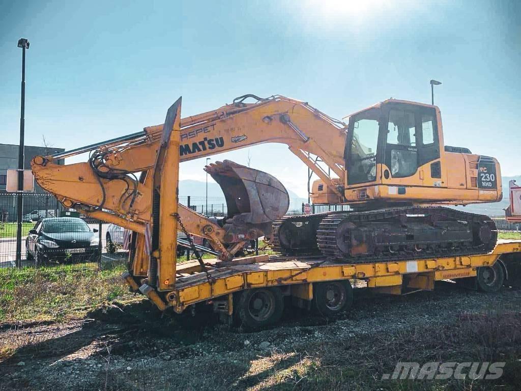 Komatsu PC 230 NHD Raupenbagger