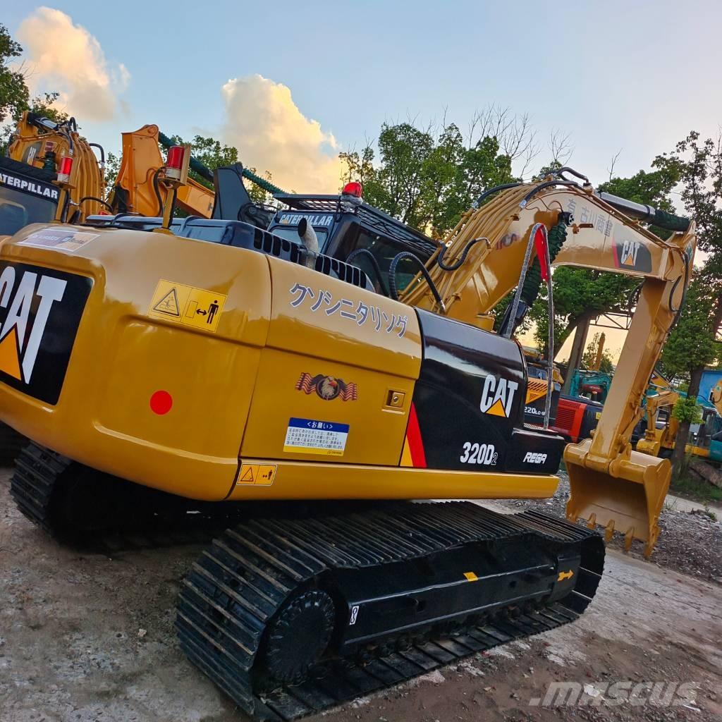 CAT 320 D2 Raupenbagger