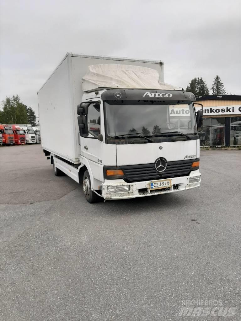 Mercedes-Benz 815 Kastenaufbau