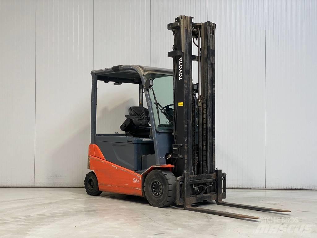 Toyota 8FBMT25 Elektro Stapler