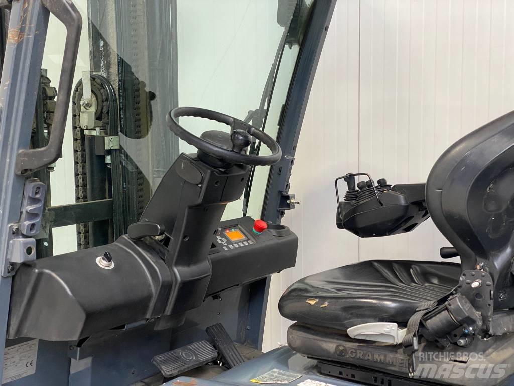 Toyota 8FBMT25 Elektro Stapler