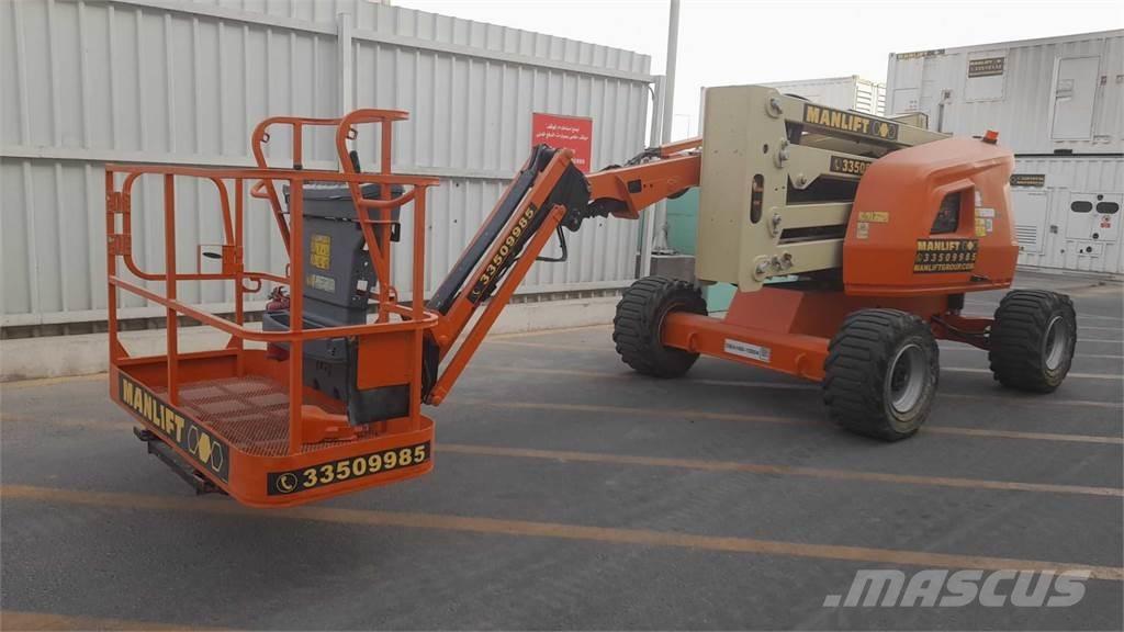 JLG 450AJ Gelenkteleskoparbeitsbühnen