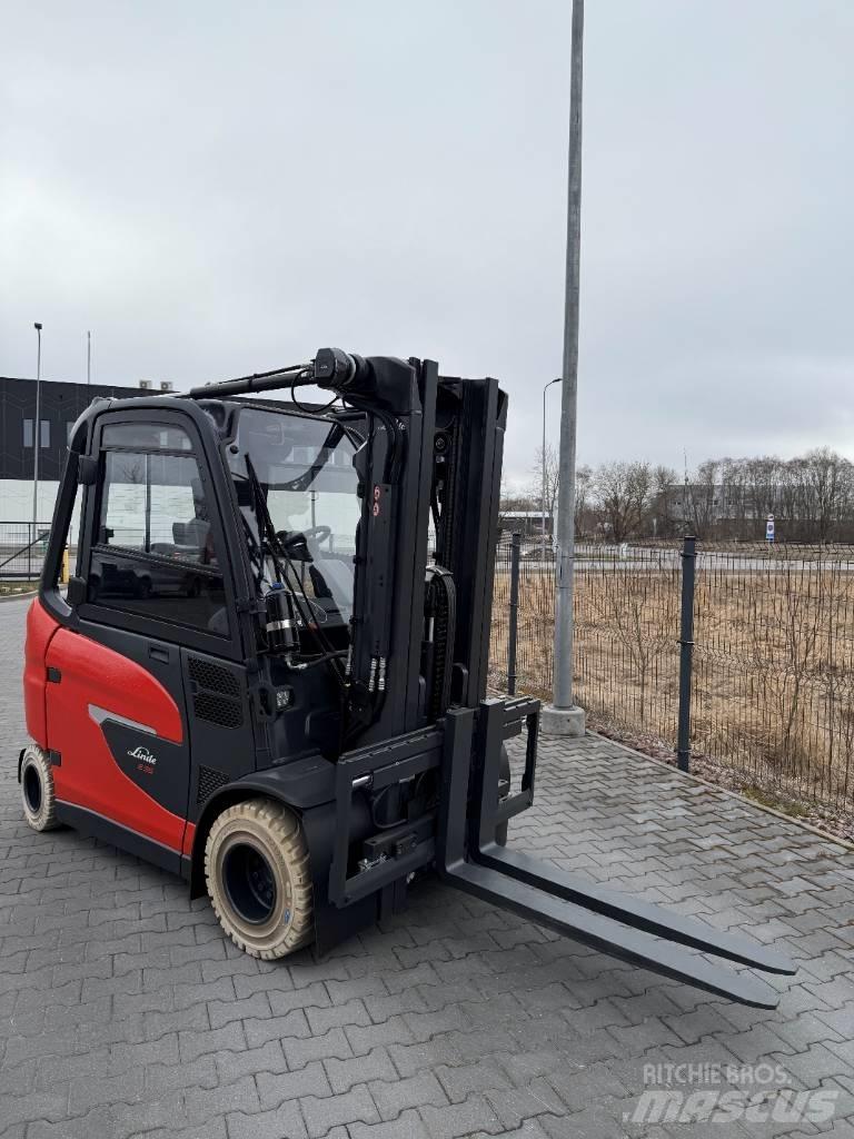 Linde E35HL/1252-01 Elektro Stapler