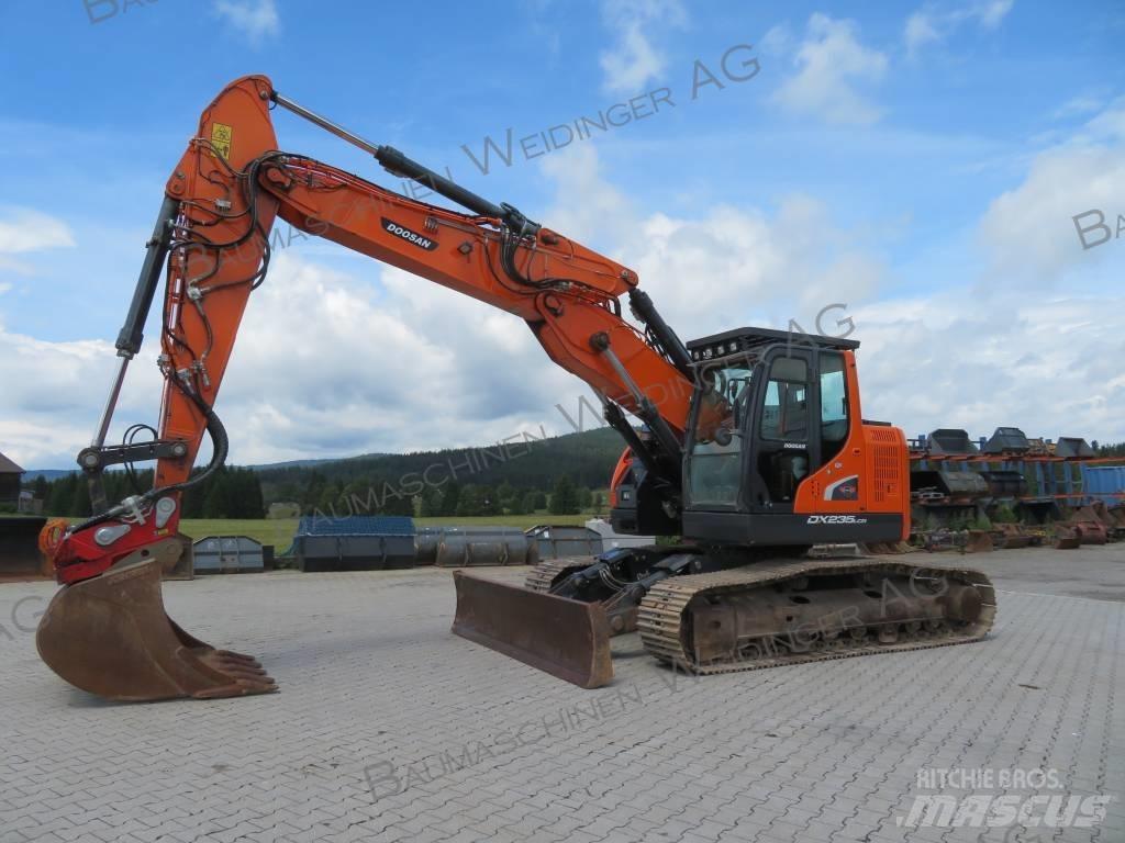 Doosan DX 235 LCR-5 Raupenbagger