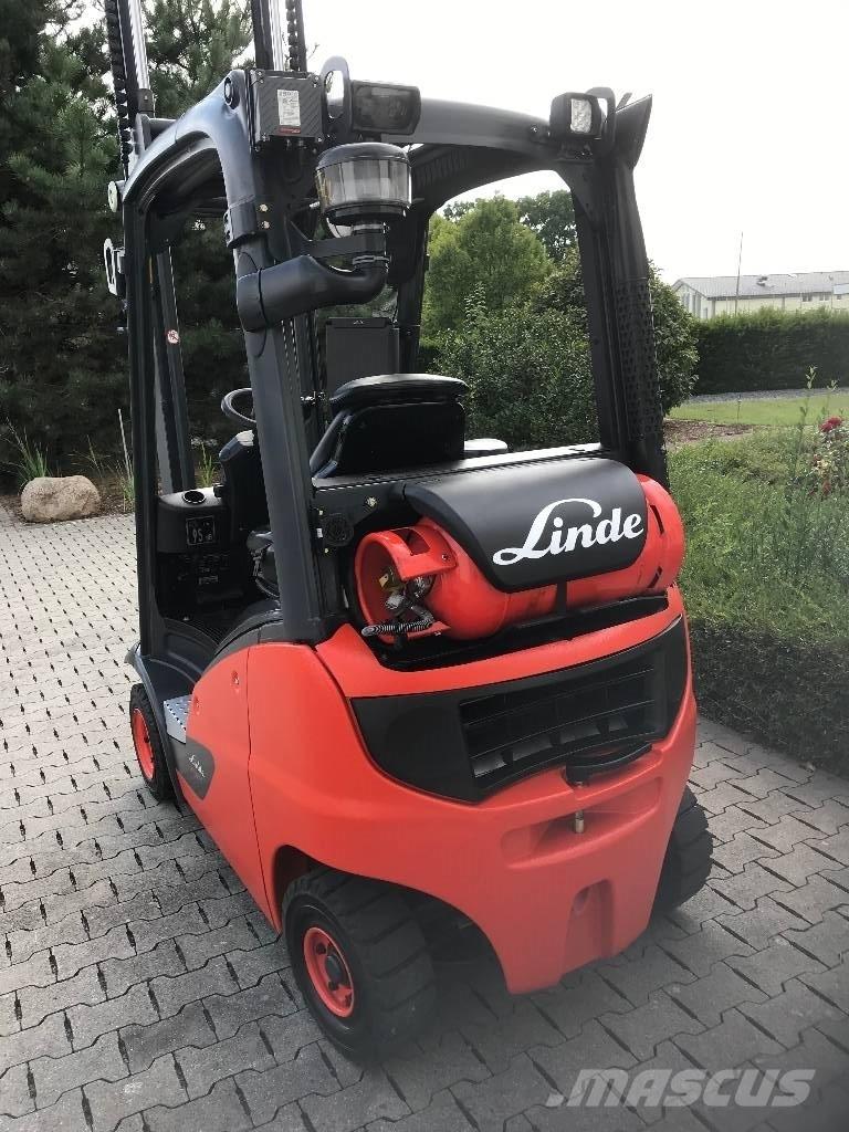 Linde H16T-01 Gas Stapler