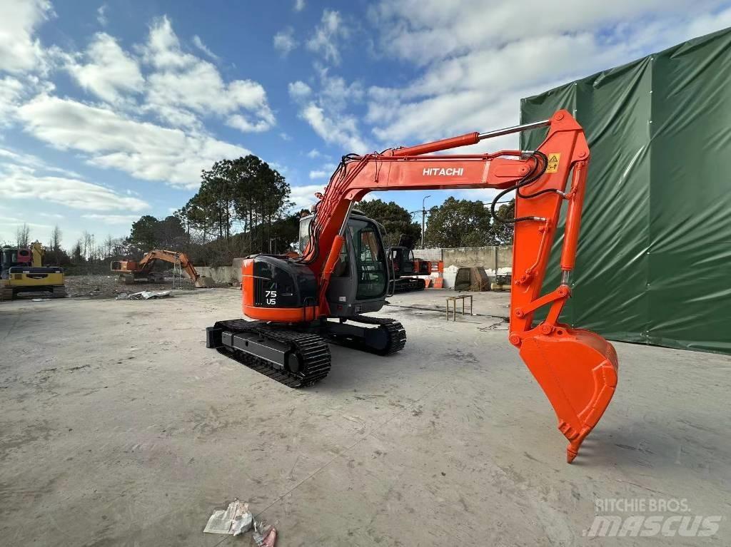 Hitachi ZX75US Minibagger < 7t