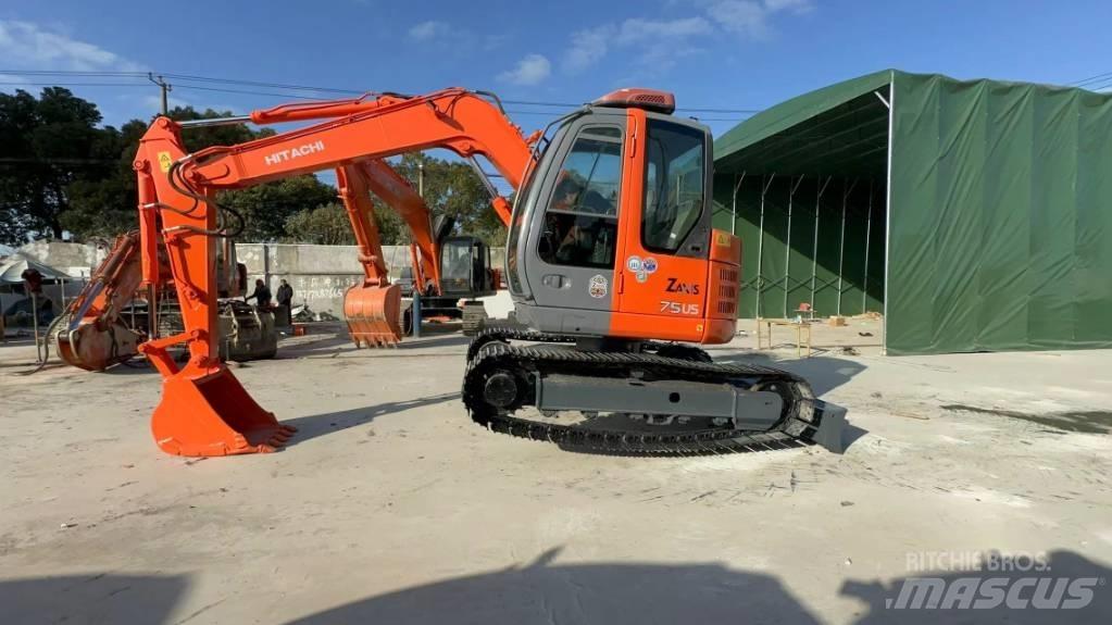 Hitachi ZX75US Minibagger < 7t