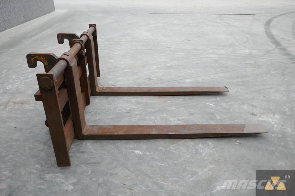 CAT 966/972 Forks Transport Sonstige