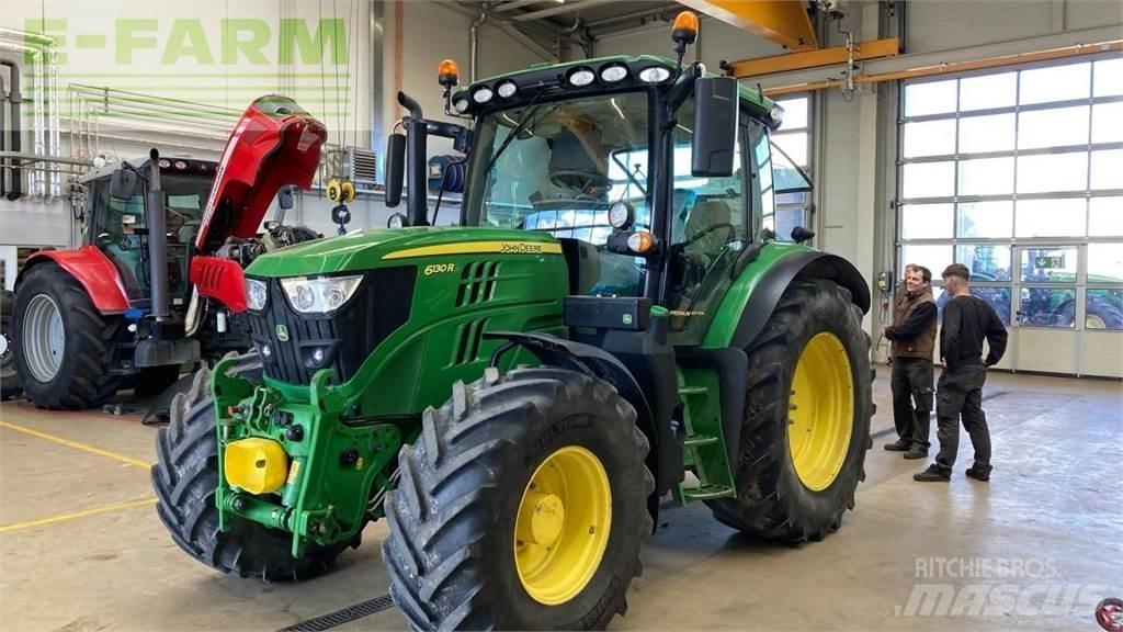 John Deere 6130R Traktoren