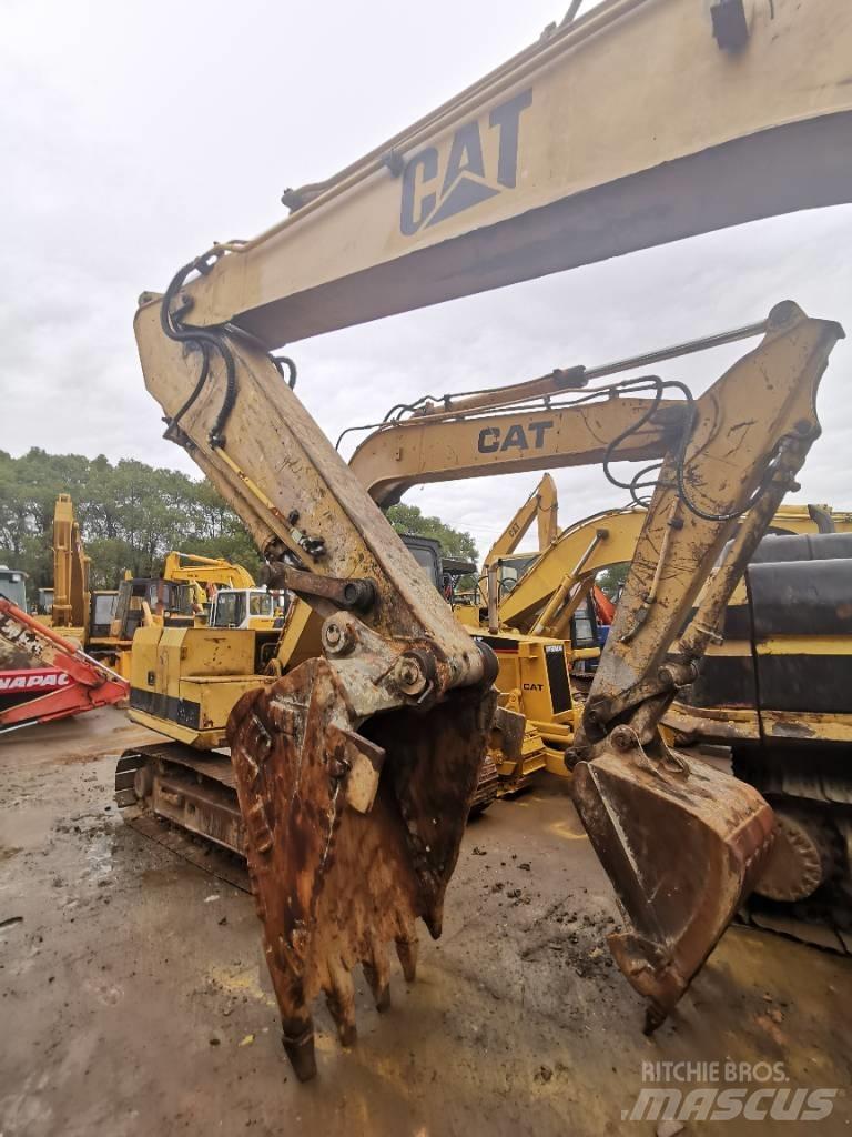 CAT E 70 B Raupenbagger