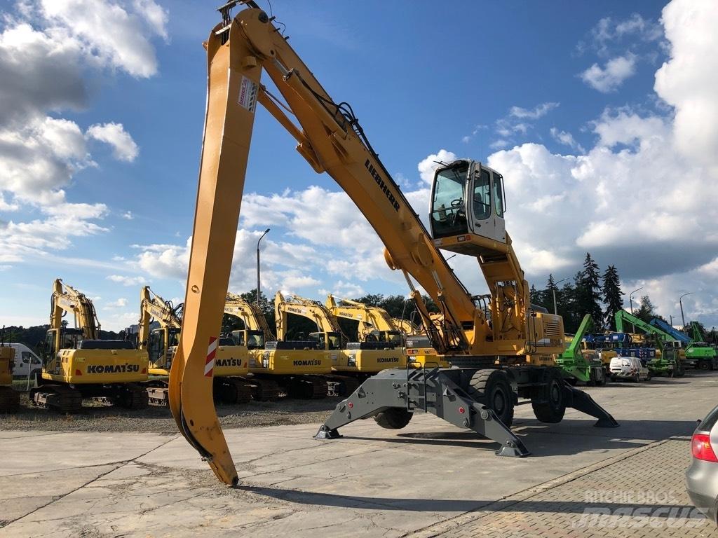 Liebherr A 934 C HD Materialumschlag
