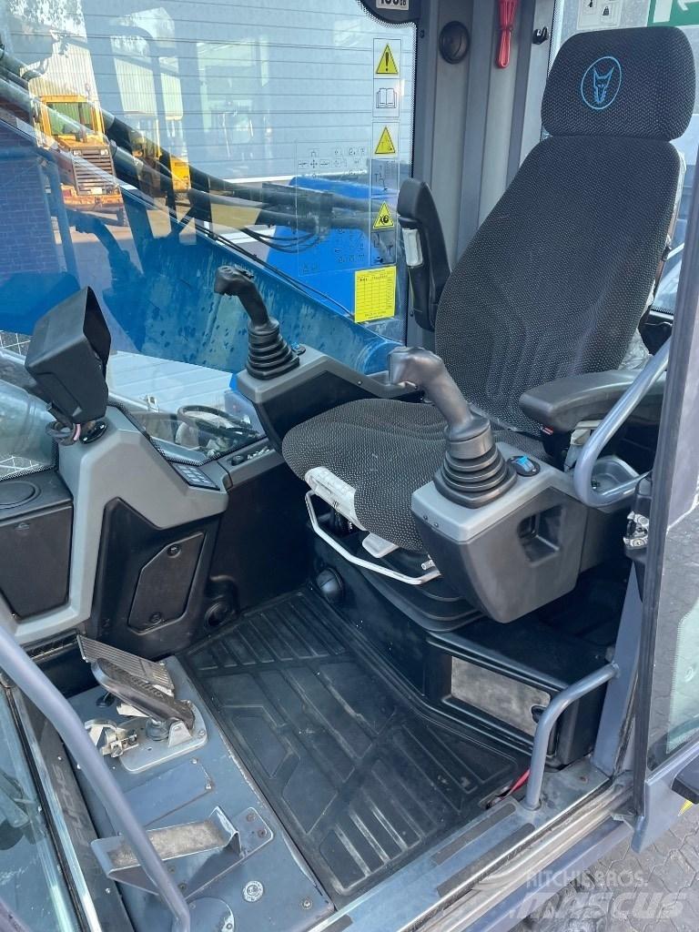 Fuchs MHL320F Materialumschlag