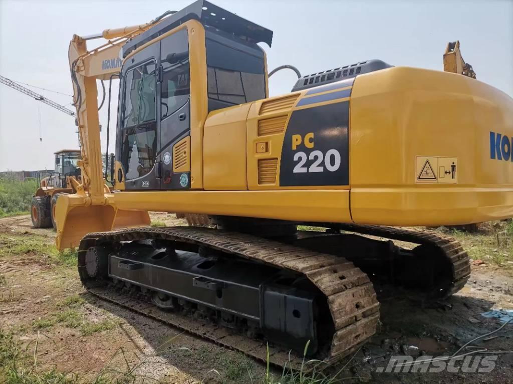 Komatsu PC 220-8 Raupenbagger