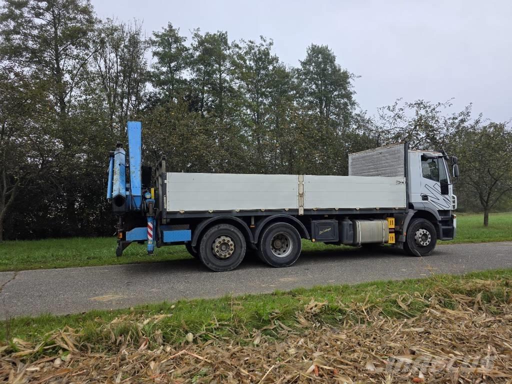 Iveco Stralis AD 420+ Pritschenwagen/Pritschenwagen mit Seitenklappe