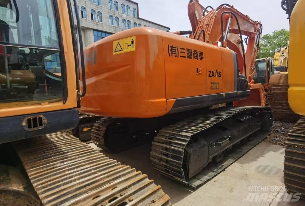 Hitachi ZX 210 Raupenbagger