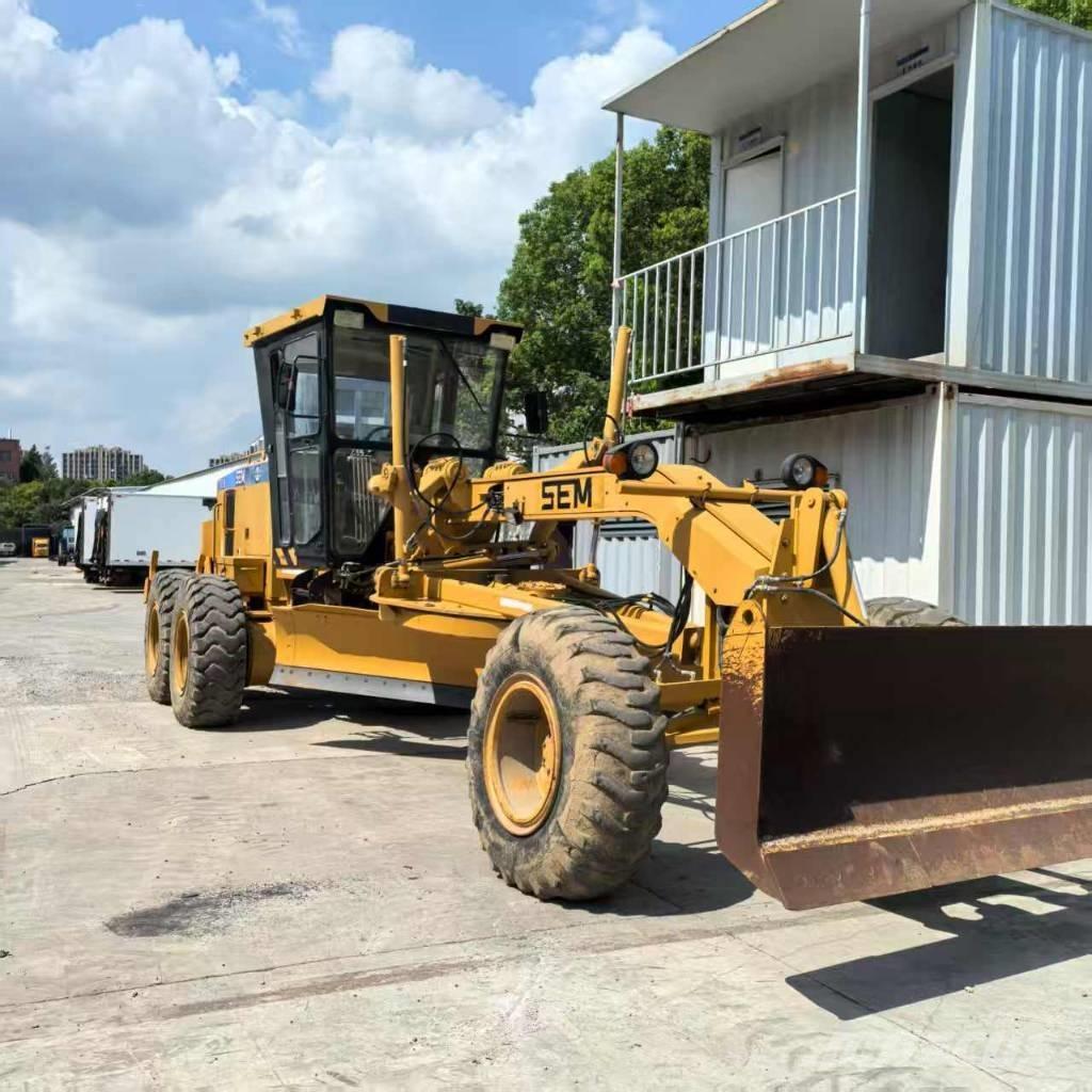 SEM 919 Grader