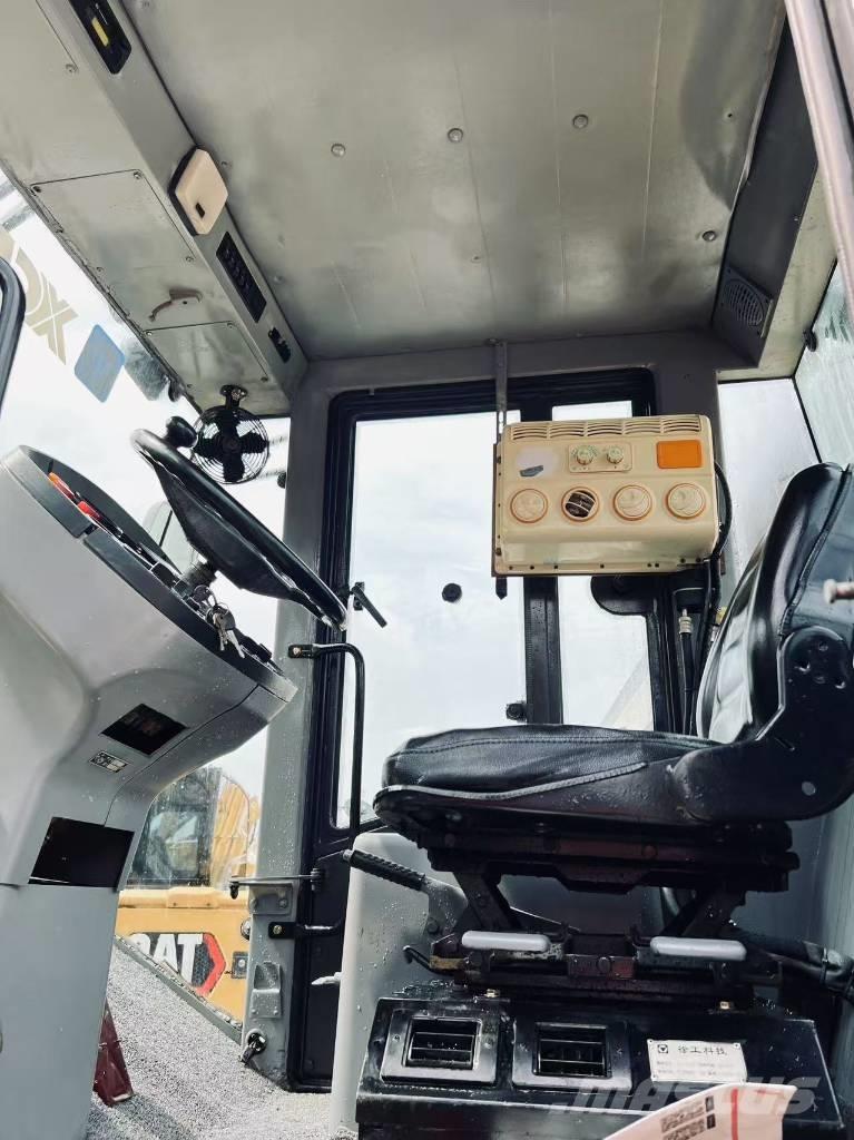 XCMG XS 223 J Walzenzüge