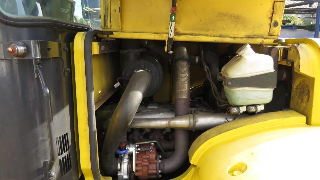 Hyster H8.00XM Diesel Stapler