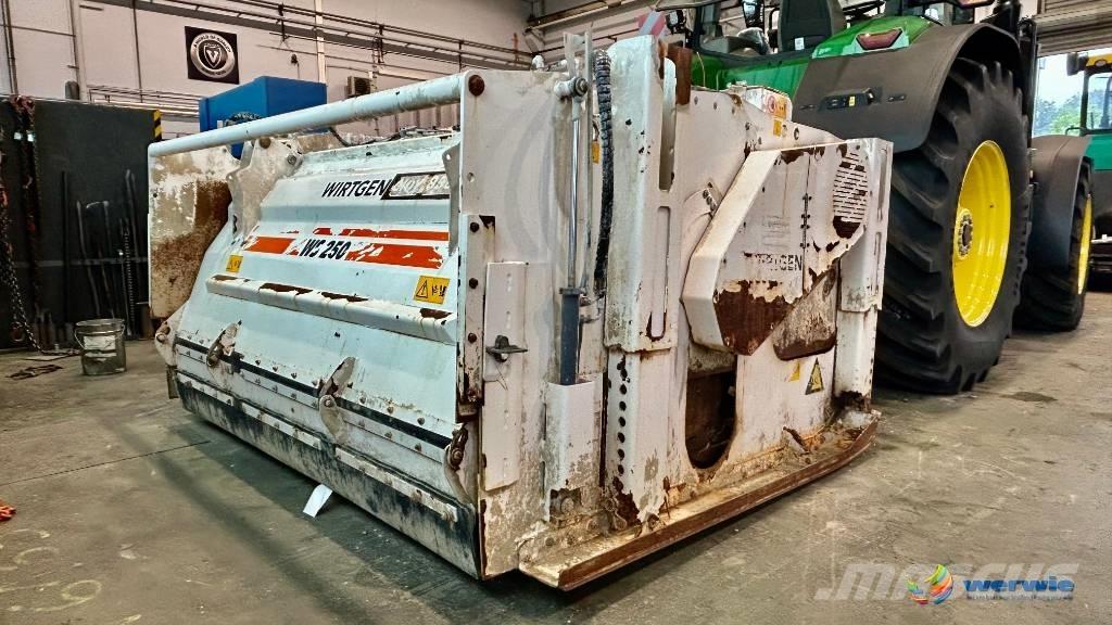 Wirtgen WS 250 Asphalt-Recycler